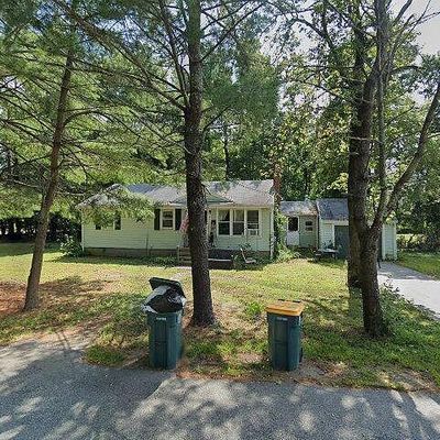 23 Jefferson St, Abington, MA 02351