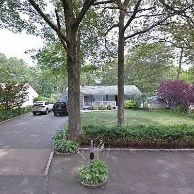 235 Pleasant St, Ronkonkoma, NY 11779