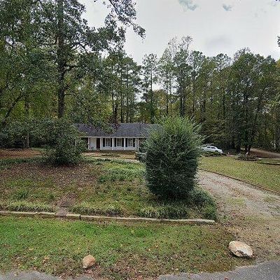 240 Edgewood Dr, Carrollton, GA 30116