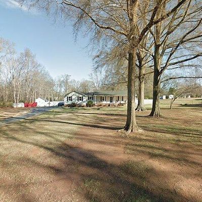 241 Setzler Rd, Laurens, SC 29360