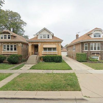 2442 Clarence Ave, Berwyn, IL 60402