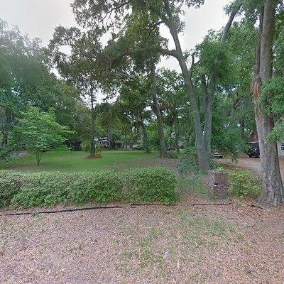 2106 A Walthour Road, Savannah, GA 31410