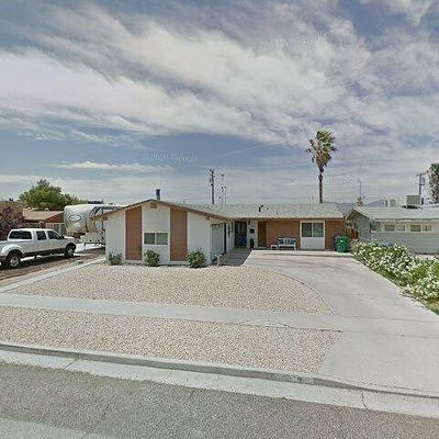 219 Sierra Vista St, Ridgecrest, CA 93555