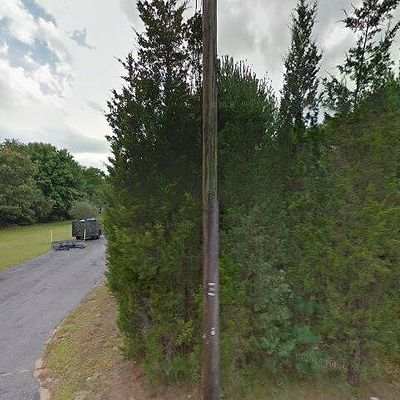 22 Staples Shore Rd, Lakeville, MA 02347