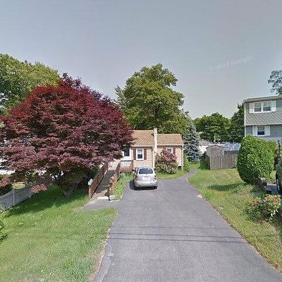 27 Overlook Dr., Holbrook, MA 02343