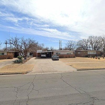 2717 66 Th St, Lubbock, TX 79413