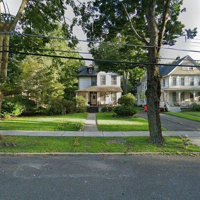 28 W Walnut Ave, Merchantville, NJ 08109