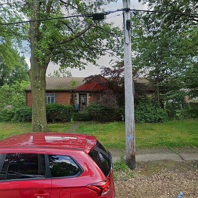 2801 Ghraham Blvd, Wilkinsburg, PA 15235