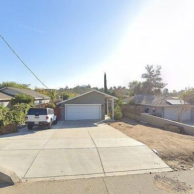 28066 Lindell Rd, Lake Elsinore, CA 92532