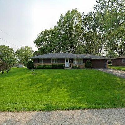 2909 Kentwood Pkwy, Rockford, IL 61109