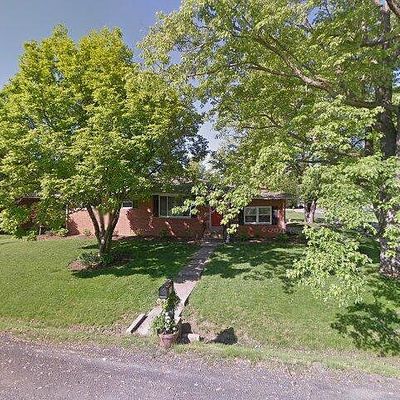 25 Cedar Dr, Fairview Heights, IL 62208