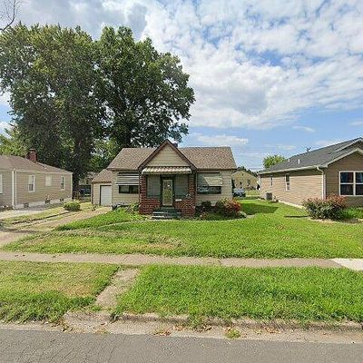 2557 Adams St, Granite City, IL 62040