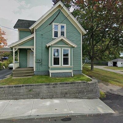 26 Roberts St, Sanford, ME 04073