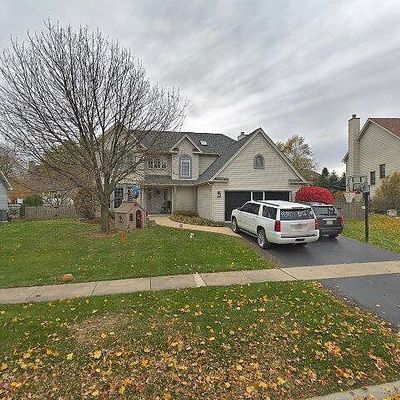 2651 Cedar Ave, Geneva, IL 60134