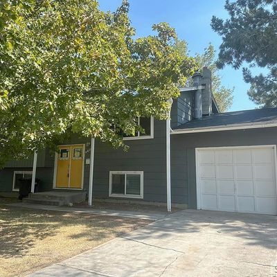 2670 Salmon St, Ammon, ID 83406