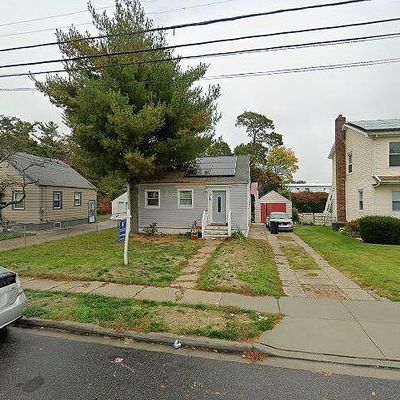 315 Maplegrove Ave, Uniondale, NY 11553