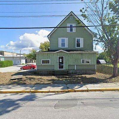 32  32 1/2 Berlin Street, Barre City, VT 05641