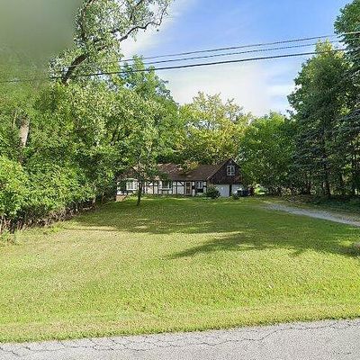 32325 Eddy Road, Willoughby Hills, OH 44094