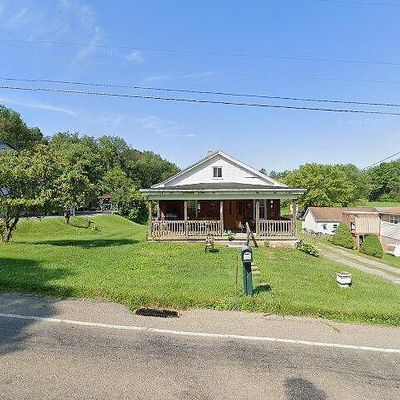 327 E Brady Rd, Kittanning, PA 16201