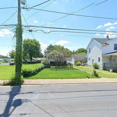 328 Fairview Ave, Wind Gap, PA 18091