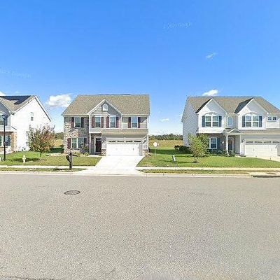 335 Spring Hill Pl, Smithfield, VA 23430