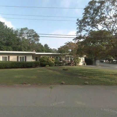 34 Nancy Ln, Brockton, MA 02301