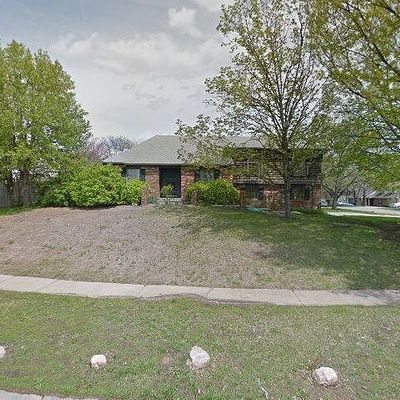 3444 Sw Briarwood Ln, Topeka, KS 66611