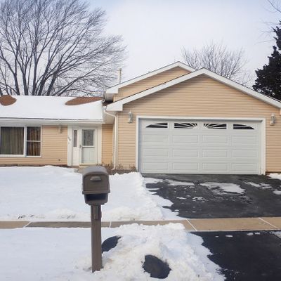 300 Musial Cir, Bolingbrook, IL 60440