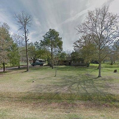 302 County Road 893 A, Angleton, TX 77515