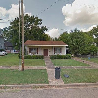 304 N Chestnut St, Warren, AR 71671