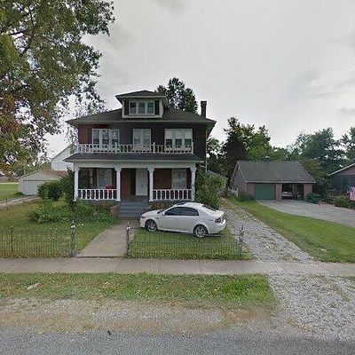 310 W 1 St South St, Mount Olive, IL 62069