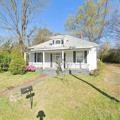 313 Railroad St E, Wilson, NC 27893