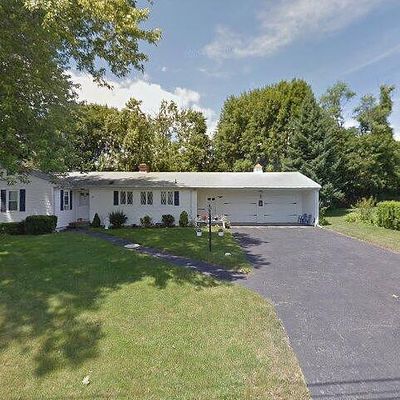 38 Murphy Dr, Cumberland, RI 02864