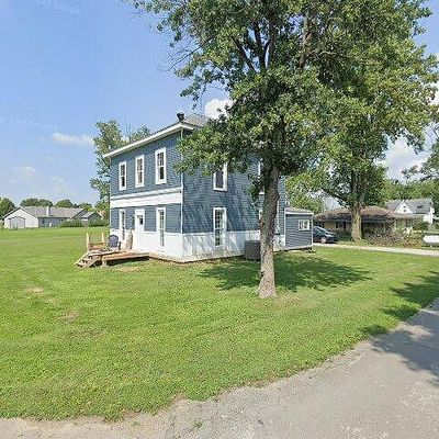 385 S Jackson St, Hartsville, IN 47244