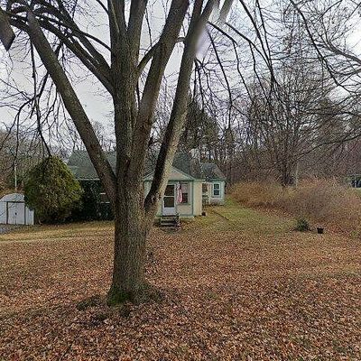 40 Barnes Hill Rd, Berlin, MA 01503