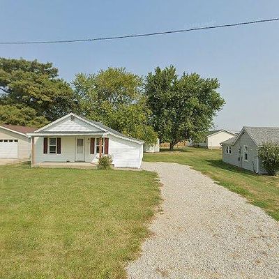 409 E Main St, Fieldon, IL 62031