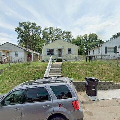 4105 Fort St, Omaha, NE 68111