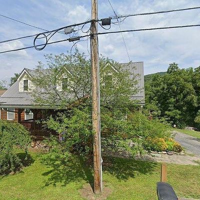 36 Foster St, Austin, PA 16720