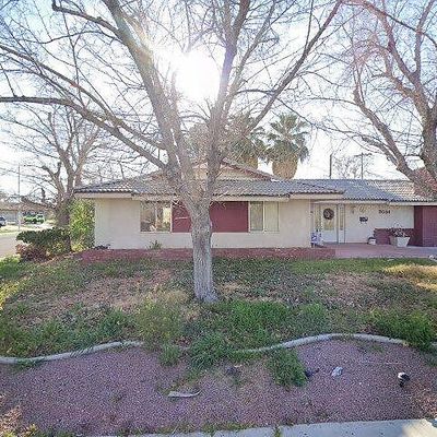 3601 Apache Ln, Las Vegas, NV 89107