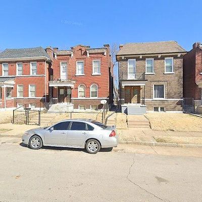 3707 Palm St, Saint Louis, MO 63107