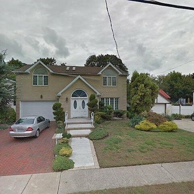 372 Buckingham Rd, Cedarhurst, NY 11516