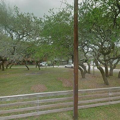 446 Hailey Rd, Rockport, TX 78382