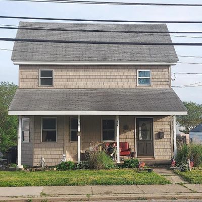 448 W Broad St, Gibbstown, NJ 08027