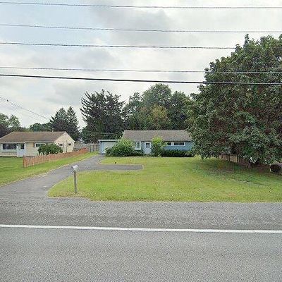 449 S Bay Rd, Syracuse, NY 13212