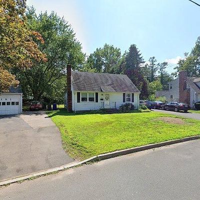 45 Fisher Rd, Middletown, CT 06457