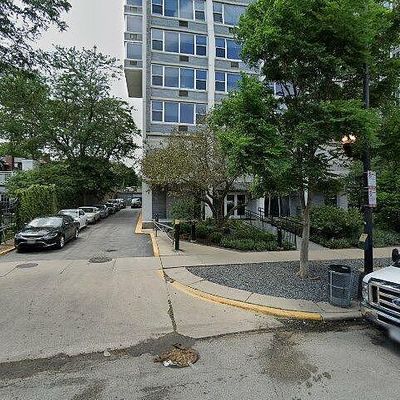 4250 N Marine Dr #429, Chicago, IL 60613