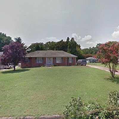 427 Wake Dr, Salisbury, NC 28144