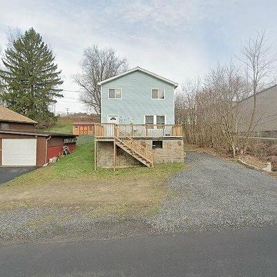 431 1 St St, Eynon, PA 18403