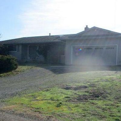 5211 Volkerts Rd, Sebastopol, CA 95472