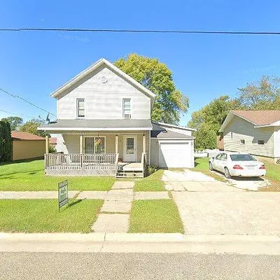 522 High St, Arlington, IA 50606